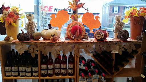 Liquor Store «Warsaw Wine & Spirits, Inc.», reviews and photos, 100 N Main St, Warsaw, NY 14569, USA