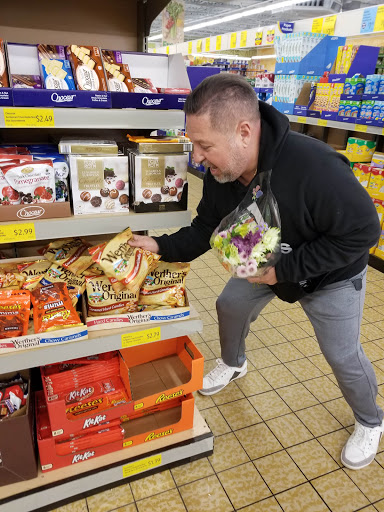 Supermarket «ALDI», reviews and photos, 3250 E Fayette St, Baltimore, MD 21224, USA