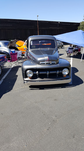 Thrift Store «Thrift Town», reviews and photos, 3645 San Pablo Dam Rd, El Sobrante, CA 94803, USA