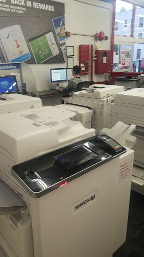 Office Supply Store «Staples», reviews and photos, 9319 5th Ave, Brooklyn, NY 11209, USA