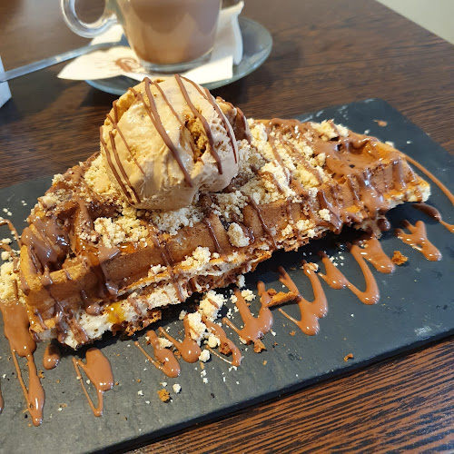 Comments and reviews of Coro the Chocolate Cafe