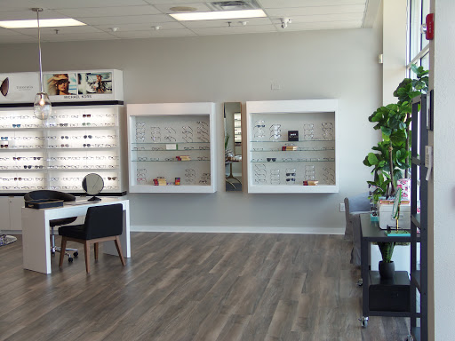 Optician «Real Optics - One Hour Optical», reviews and photos, 4100 University Ave #106, West Des Moines, IA 50266, USA