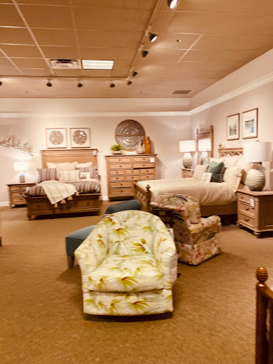 Furniture Store «Havertys Furniture», reviews and photos, 1906 W Brandon Blvd, Brandon, FL 33511, USA