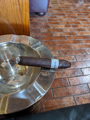 Tobacco Shop «Leaf & Bean Co», reviews and photos, 3525 Washington Rd, McMurray, PA 15317, USA