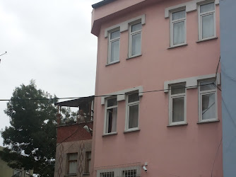 Adelante Trabzon Hostel Service
