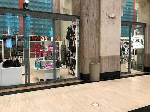 Pure Detroit, 500 Griswold St, Detroit, MI 48226, USA, 