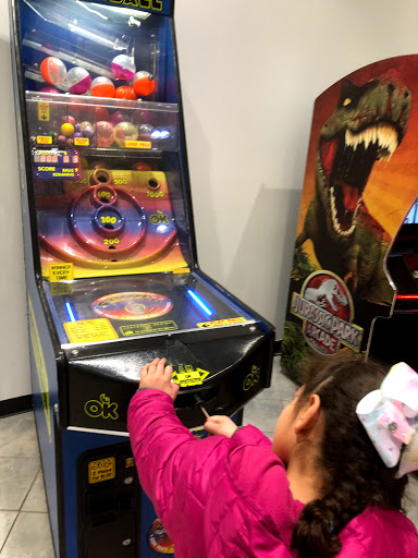 Movie Theater «AMC Dartmouth Mall 11», reviews and photos, 140 N Dartmouth Mall, North Dartmouth, MA 02747, USA