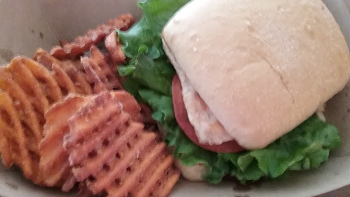 Restaurant «The Pineapple Tea Room & Coffee Shoppe», reviews and photos, 604 Colwyn St, Cumberland Gap, TN 37724, USA