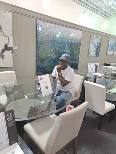 Furniture Store «Value City Furniture», reviews and photos, 4095 Richmond Rd, Warrensville Heights, OH 44122, USA