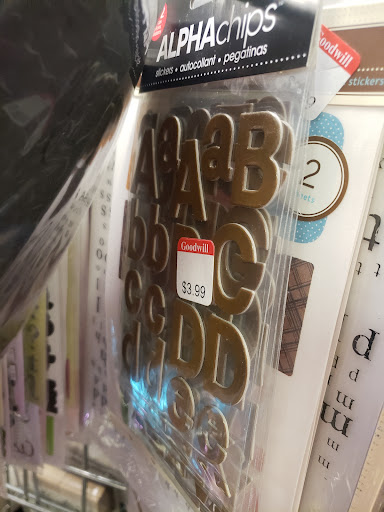 Thrift Store «Goodwill», reviews and photos