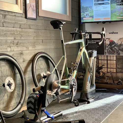 Comentarii opinii despre L'ÉCHAPPÉE CYCLES ROUEN