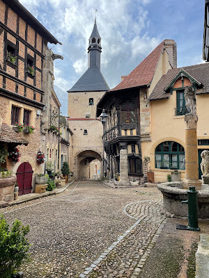 Hotel De Ville à Bourbon-Lancy