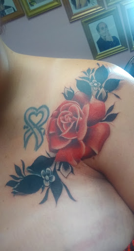 Tattoo Shop «Clovis Ink Tattoo», reviews and photos, 91 W Shaw Ave, Clovis, CA 93612, USA