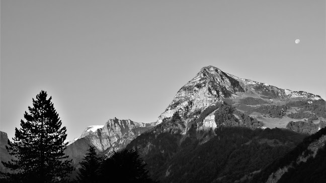 Kommentare und Rezensionen über Glarner Alpen