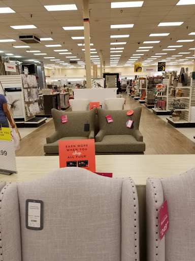 Department Store «HomeGoods», reviews and photos, 65 Commerce Way, Seekonk, MA 02771, USA