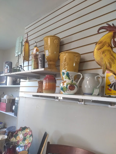 Consignment Shop «Encore Shop Inc», reviews and photos, 1056 E Baltimore Pike, Kennett Square, PA 19348, USA