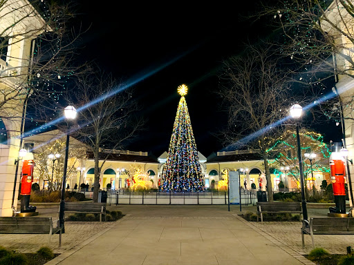 Outlet Mall «Tanger Outlet Deer Park», reviews and photos, 152 The Arches Cir, Deer Park, NY 11729, USA