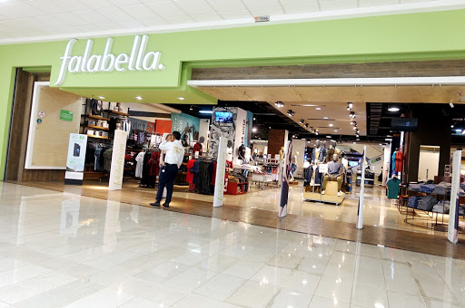 Stores to buy carolina herrera handbags Medellin