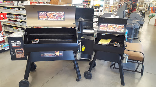 Hardware Store «Union Lumber Company», reviews and photos, 401 B St, Marysville, CA 95901, USA