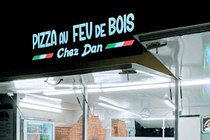 Pizza Au Feu De Bois CHEZ DAN image