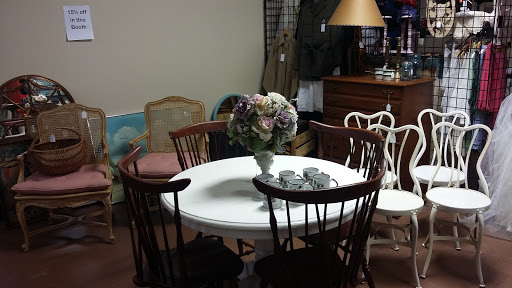 Consignment Shop «Gallery 265 Inc Resale Estate Furniture and Consignment», reviews and photos, 265 N US Hwy 17 92, Longwood, FL 32750, USA