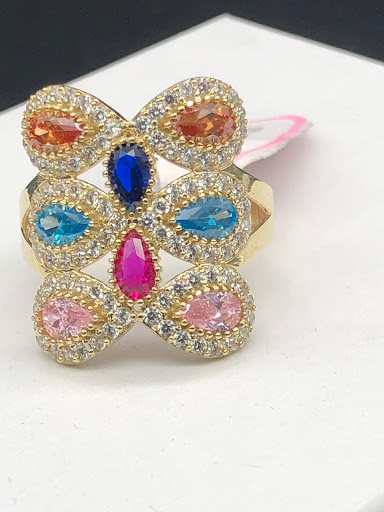 Pawn Shop «Glendale Pawn and Jewelry», reviews and photos, 6548 N 59th Ave, Glendale, AZ 85301, USA