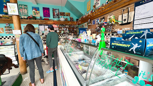 Cafe «Toy Boat Dessert Cafe», reviews and photos, 401 Clement St, San Francisco, CA 94118, USA