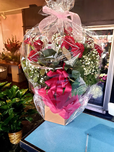 Florist «Eagledale Florist», reviews and photos, 3615 W 30th St, Indianapolis, IN 46222, USA