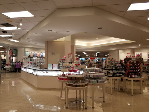 Department Store «JCPenney», reviews and photos, 3300 W South Airport Rd, Traverse City, MI 49684, USA