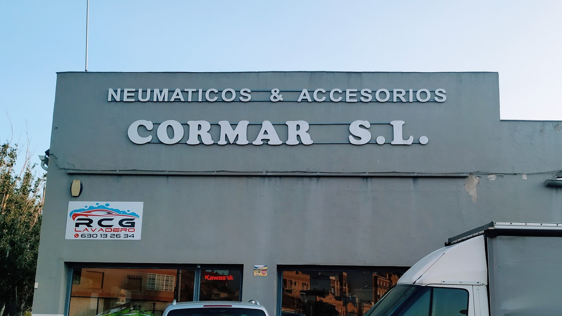 Neumáticos & Accesorios Cormar S.L.