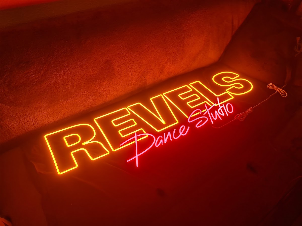 Foto de REVELS Dance Studio