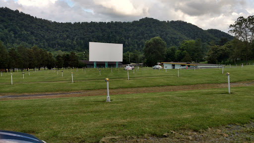 Drive-in Movie Theater «Twin City Drive-In Theatre», reviews and photos, 2512 Volunteer Pkwy, Bristol, TN 37620, USA