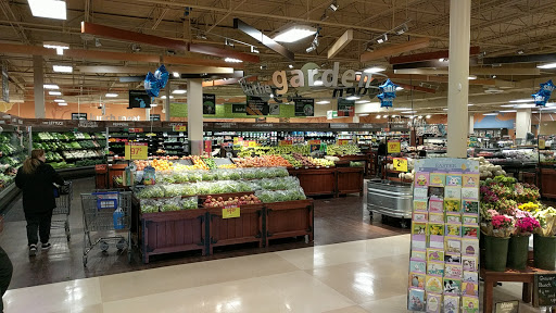 Grocery Store «Kroger», reviews and photos, 30935 Five Mile Road, Livonia, MI 48154, USA
