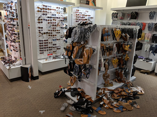 Department Store «JCPenney», reviews and photos, 90 W County Center, Des Peres, MO 63131, USA