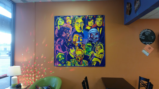 Donut Shop «Peace, Love And Little Donuts Of Green», reviews and photos, 3700 Massillon Rd, Uniontown, OH 44685, USA