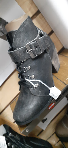 Shoe Store «Ossine Shoes & Gifts», reviews and photos, 7576 S Redwood Rd, West Jordan, UT 84084, USA