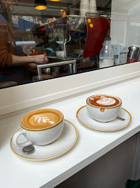 Cappuccino du Café Inform Café à Paris - n°7