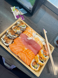 Plats et boissons du Restaurant japonais Yo! Sushi à Le Mesnil-Amelot - n°3