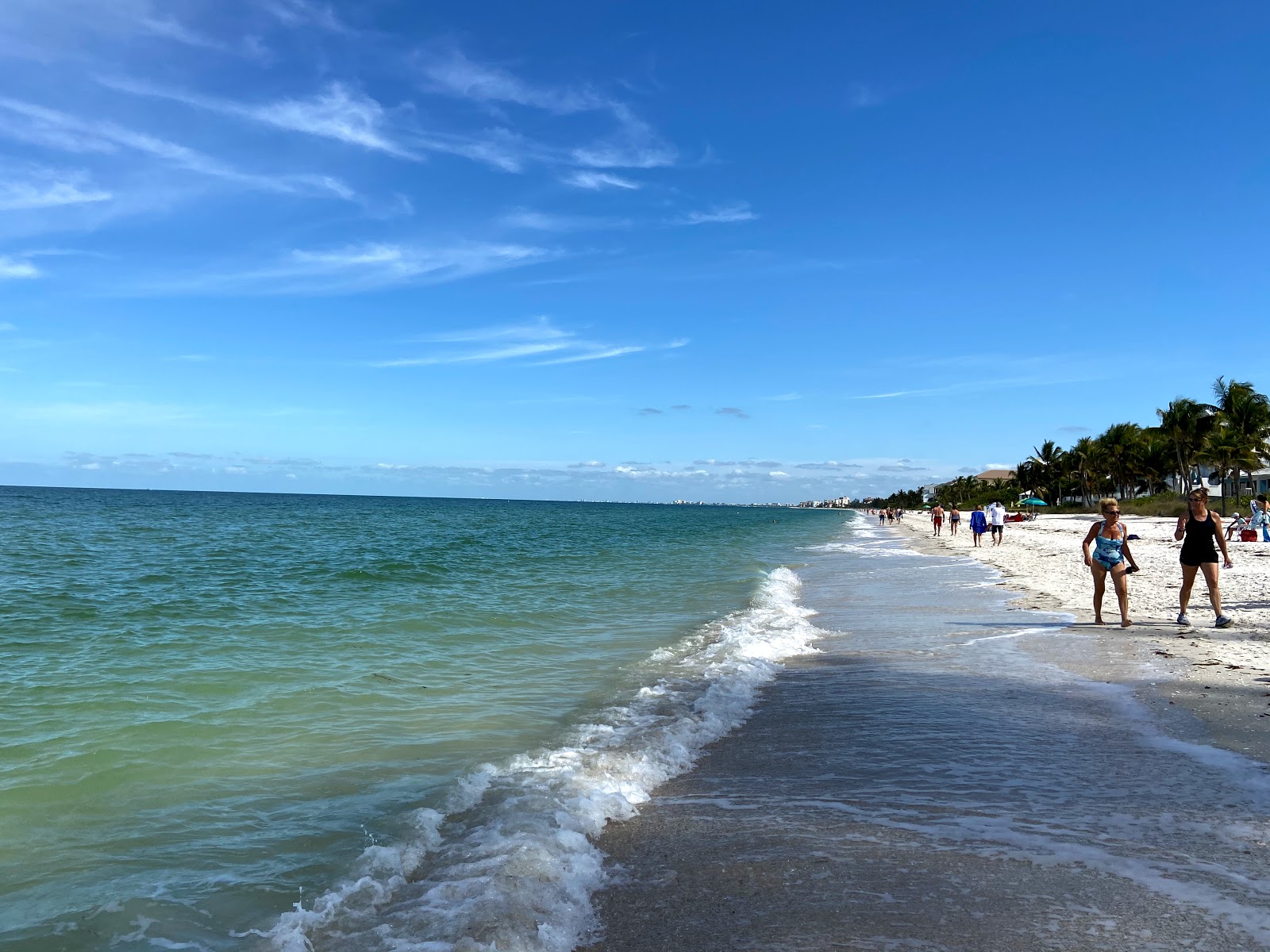 Fotografie cu Bonita beach cu o suprafață de apa pură turcoaz