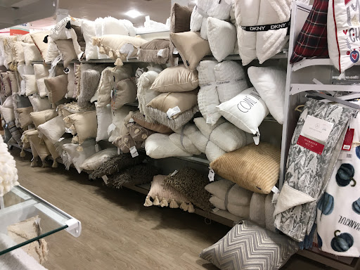 Department Store «HomeGoods», reviews and photos, 6000 Northgate Dr, San Rafael, CA 94903, USA