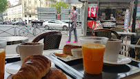 Croissant du Restaurant servant le petit-déjeuner La Grande Alésia à Paris - n°11