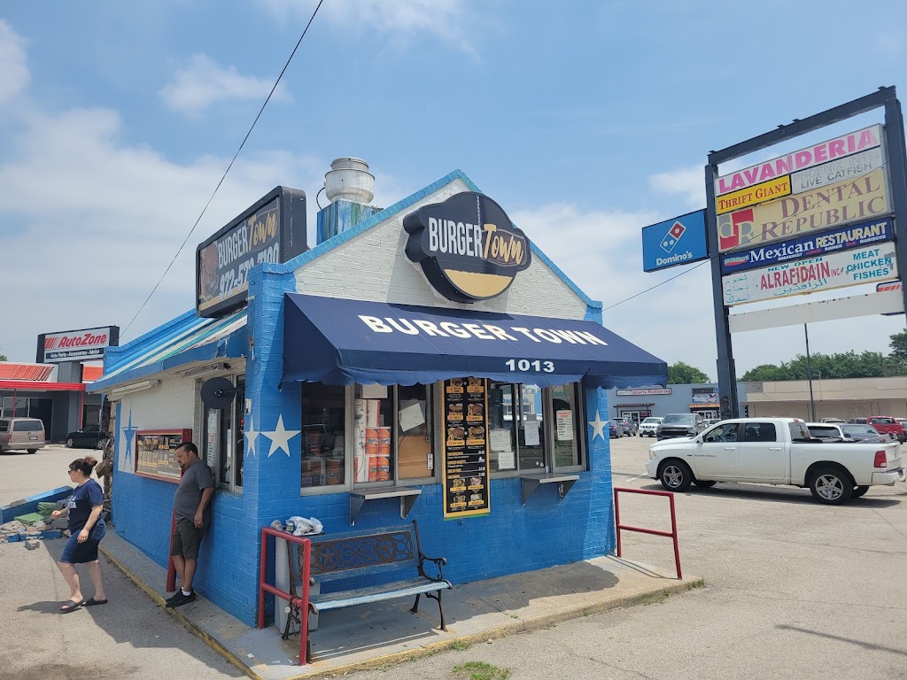 Burger Town 75060