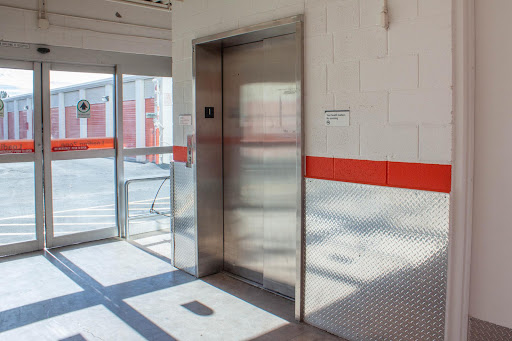 Self-Storage Facility «Public Storage», reviews and photos, 1636 W Park Ave, Gilbert, AZ 85233, USA