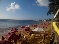 Praia do Cantagalo'in fotoğrafı - rahatlamayı sevenler arasında popüler bir yer