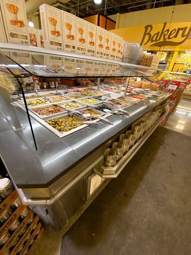 Grocery Store «Whole Foods Market», reviews and photos, 12601 Hill Country Blvd, Bee Cave, TX 78738, USA