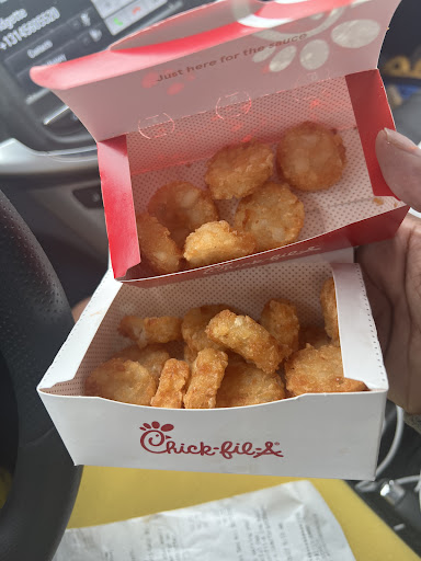 Fast Food Restaurant «Chick-fil-A», reviews and photos, 6203 N Illinois St, Fairview Heights, IL 62208, USA