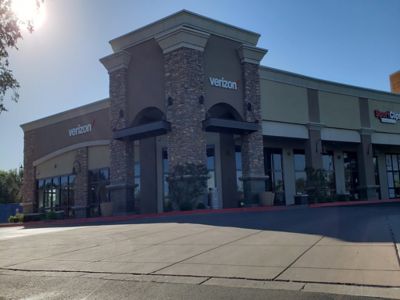 Cell Phone Store «Verizon», reviews and photos, 2990 E Germann Rd #7, Chandler, AZ 85286, USA