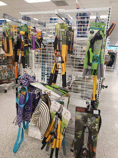 Clothing Store «Ross Dress for Less», reviews and photos, 15529 E Broadway Ave, Spokane Valley, WA 99037, USA