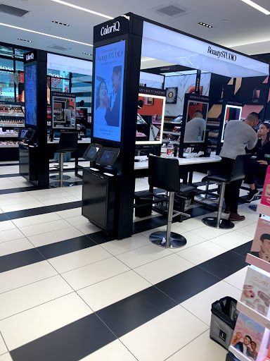 Cosmetics Store «SEPHORA», reviews and photos, 7007 Friars Rd #314, San Diego, CA 92108, USA