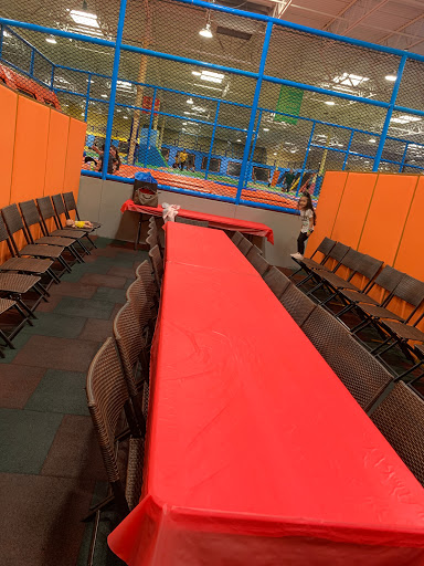 Amusement Center «Sky Sports Trampoline Park Houston», reviews and photos, 14409 Parkhollow Dr, Houston, TX 77082, USA